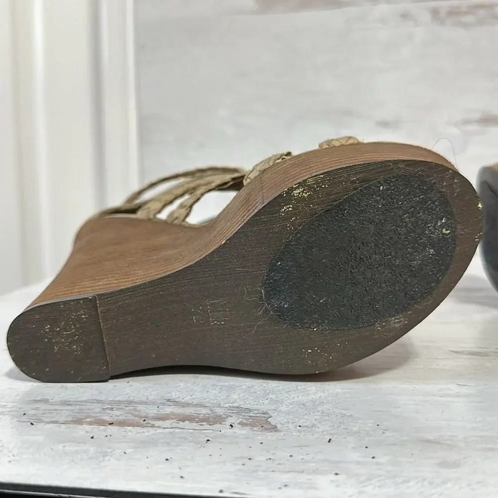 Mia Limited Edition Romanesque Wedge Sandal - Picture 5 of 8